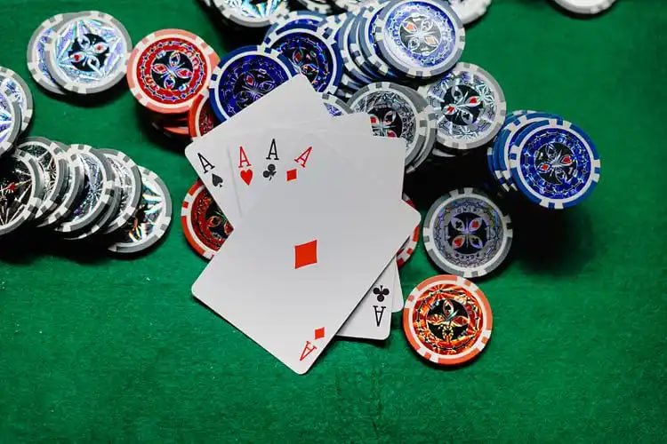 n52 game အွန်လိုင်း ကတ်ဂိမ်း Baccarat နှင့် Poker ဂိမ်းများ